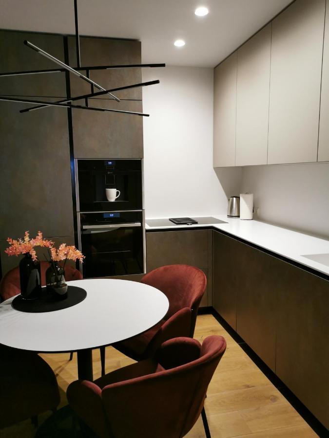 Mycasa Cbd Apartment วิลนีอุส ภายนอก รูปภาพ