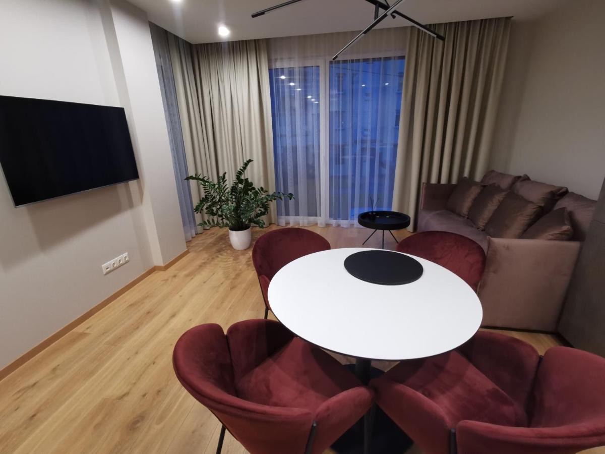 Mycasa Cbd Apartment วิลนีอุส ภายนอก รูปภาพ
